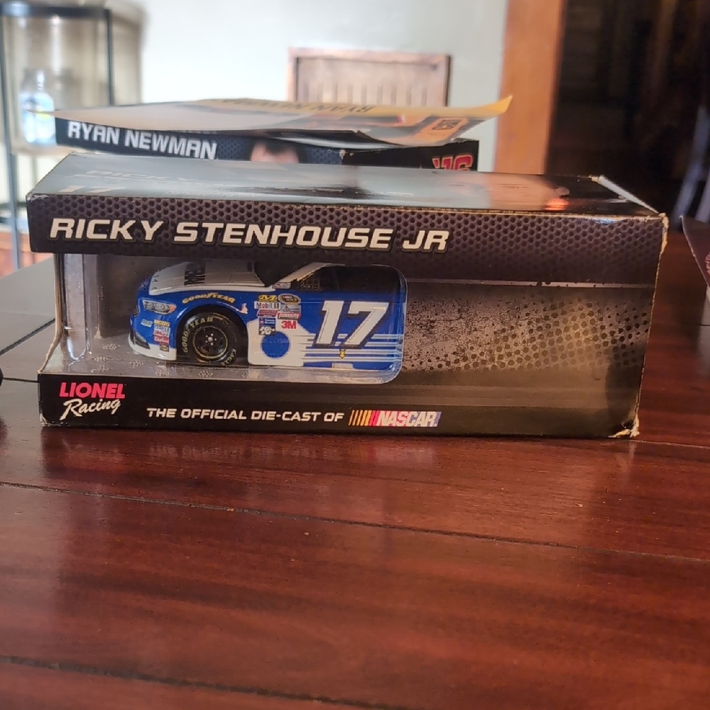 Ricky Stenhouse Jr. Nascar Die Cast 1:24 scale